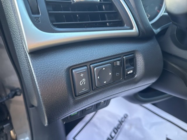 Used 2016 Nissan Sentra SL w/ Technology Package image 24