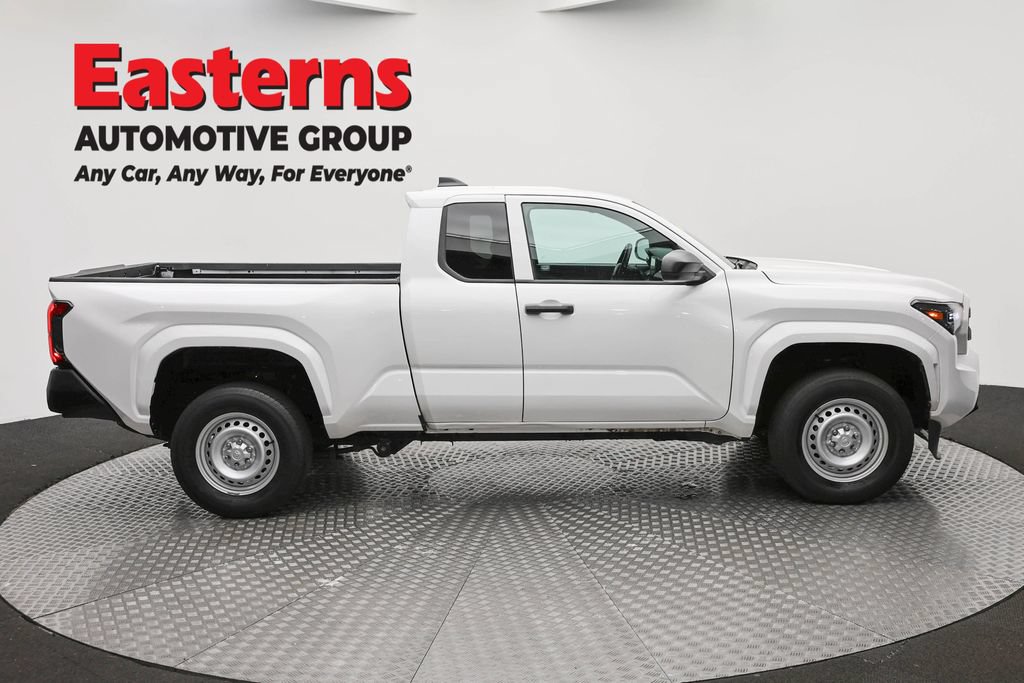 Used 2024 Toyota Tacoma SR RWD image 3