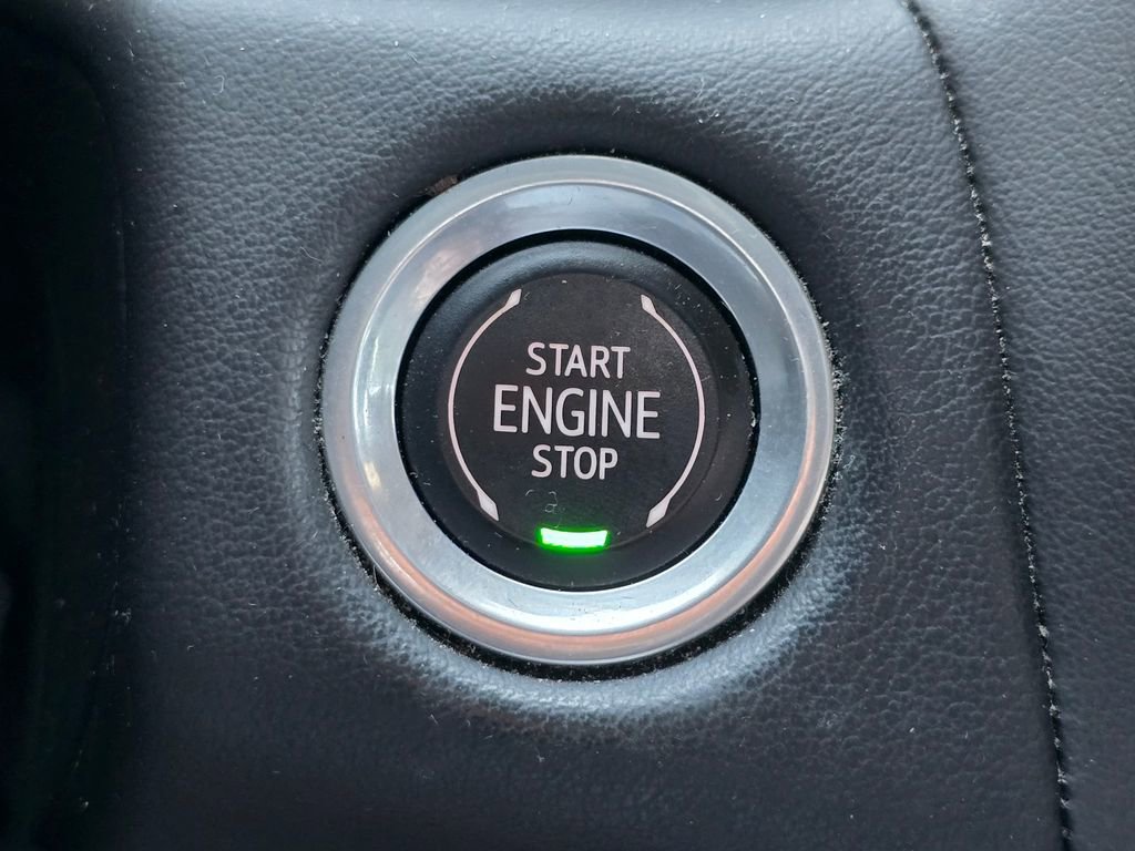 Certified 2023 GMC Yukon XL SLT image 37