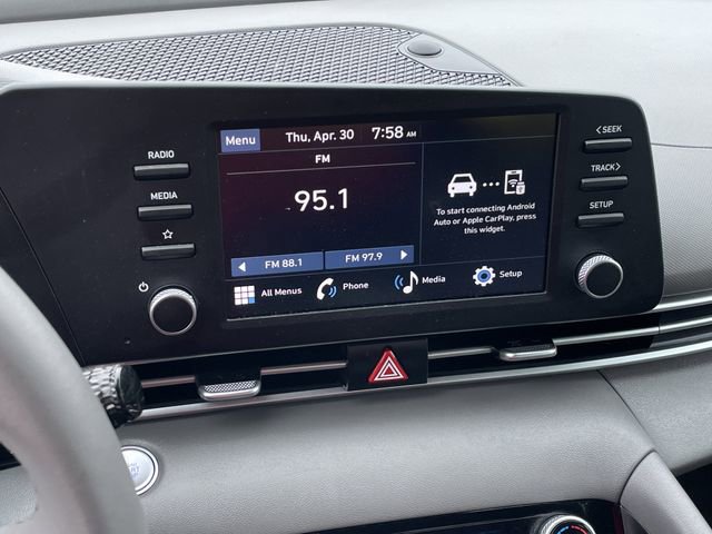 Used 2026 Hyundai Elantra Sport FWD image 16