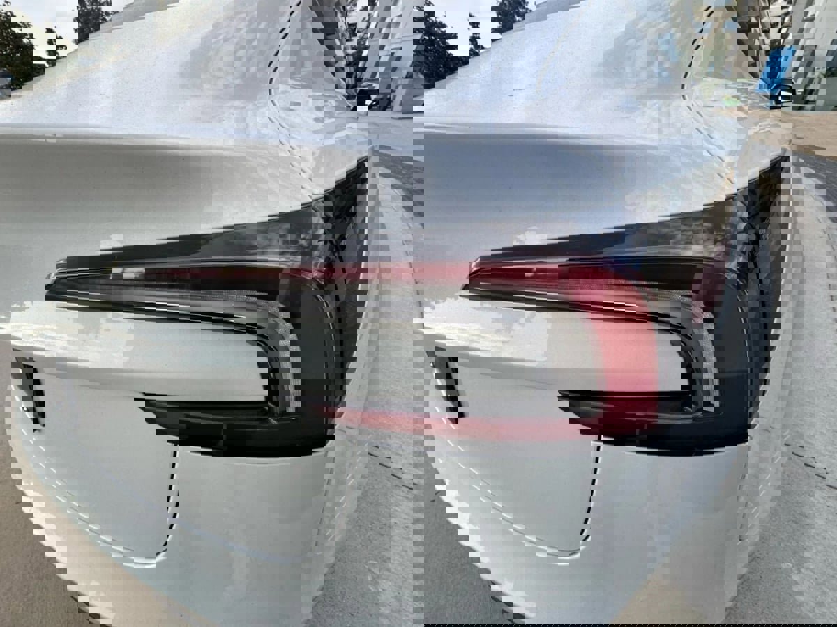 Used 2024 Tesla Model 3 Long Range image 40