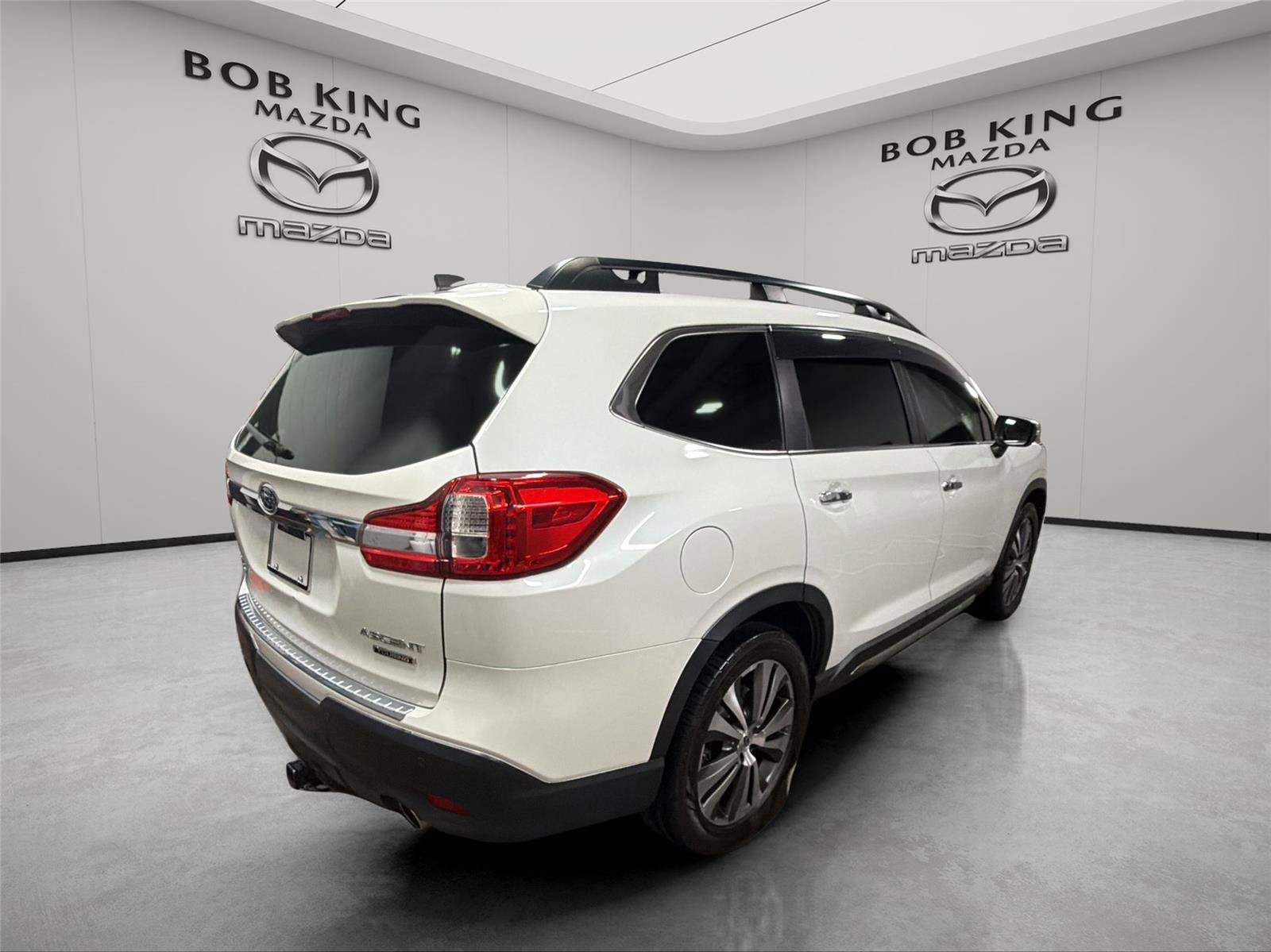 Used 2022 Subaru Ascent Touring AWD/4WD image 5