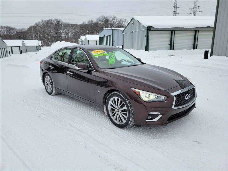 Used 2018 INFINITI Q50 Luxe image 2