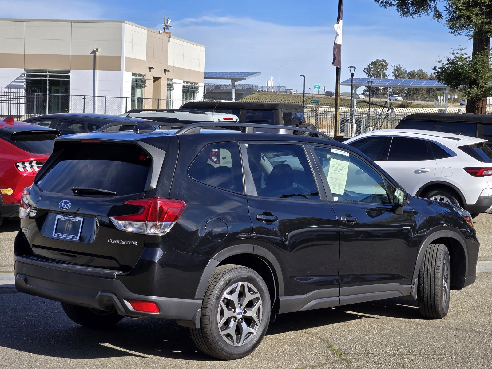 Used 2021 Subaru Forester Premium w/ Popular Package #1 image 4