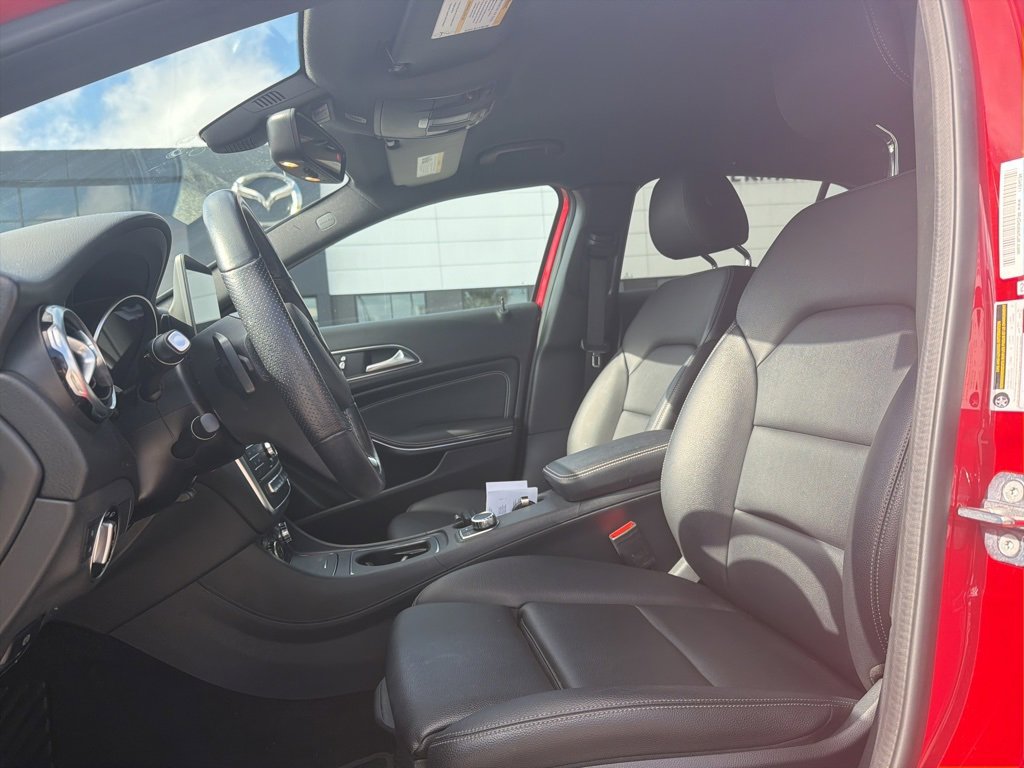 Used 2019 Mercedes-Benz GLA 250 image 2