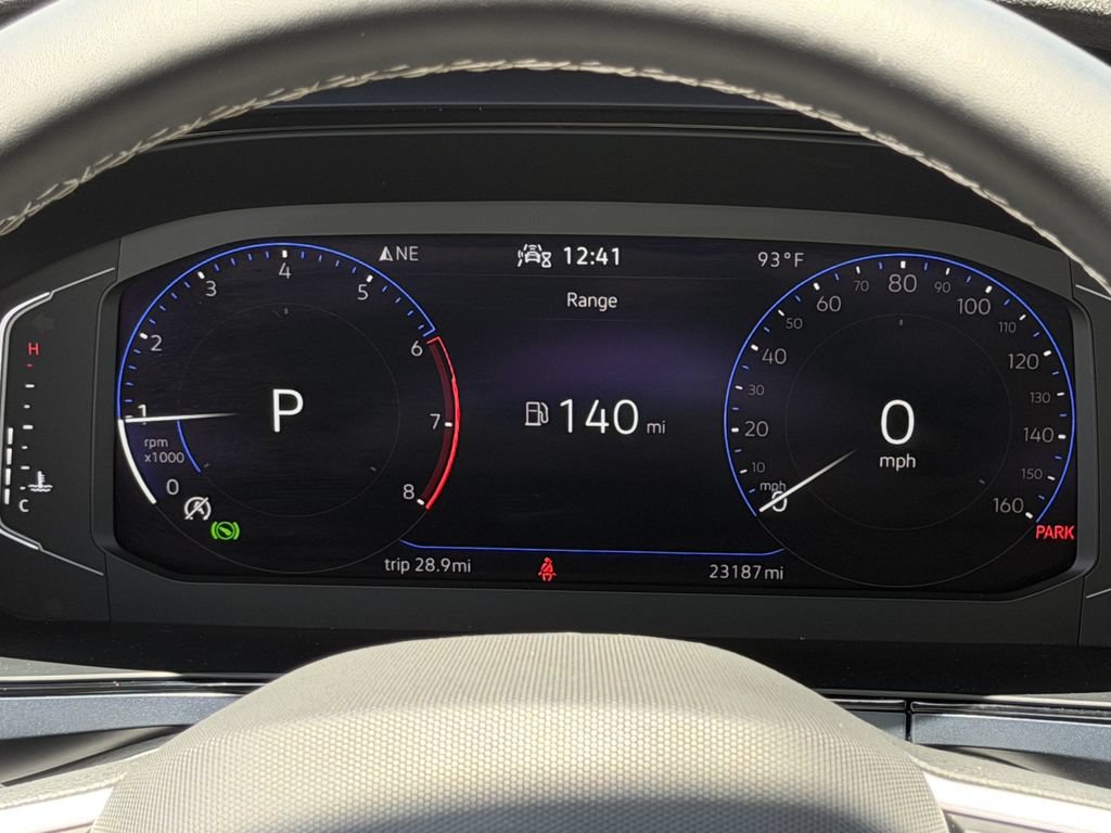 Used 2022 Volkswagen Taos SE w/ IQ.Drive SE Package FWD image 16