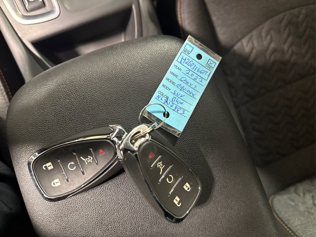 Used 2022 Chevrolet Equinox LT image 39