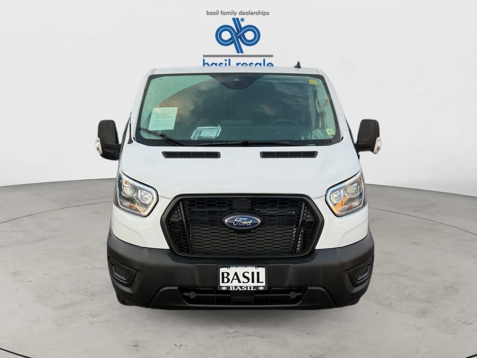 Used 2025 Ford Transit 350 148 Low Roof AWD w/ Load Area Protection Package image 9