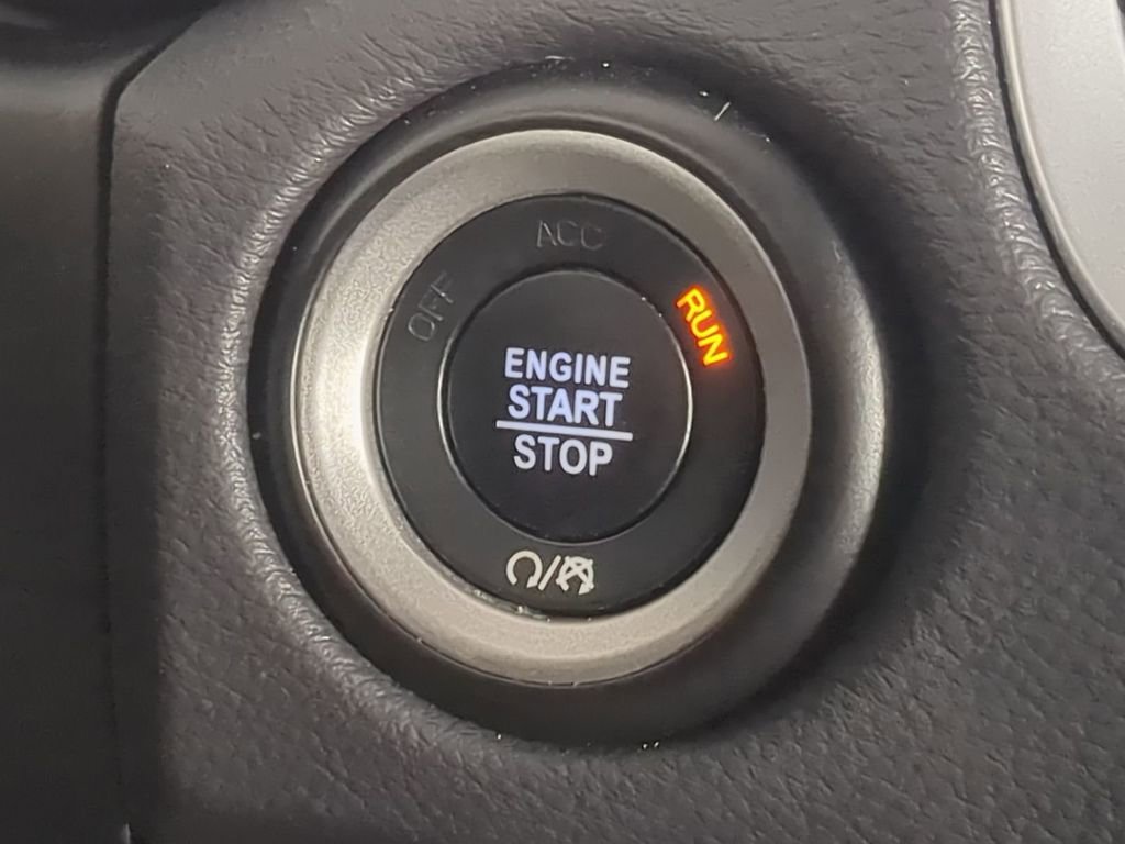 Used 2020 Dodge Durango Citadel RWD image 37