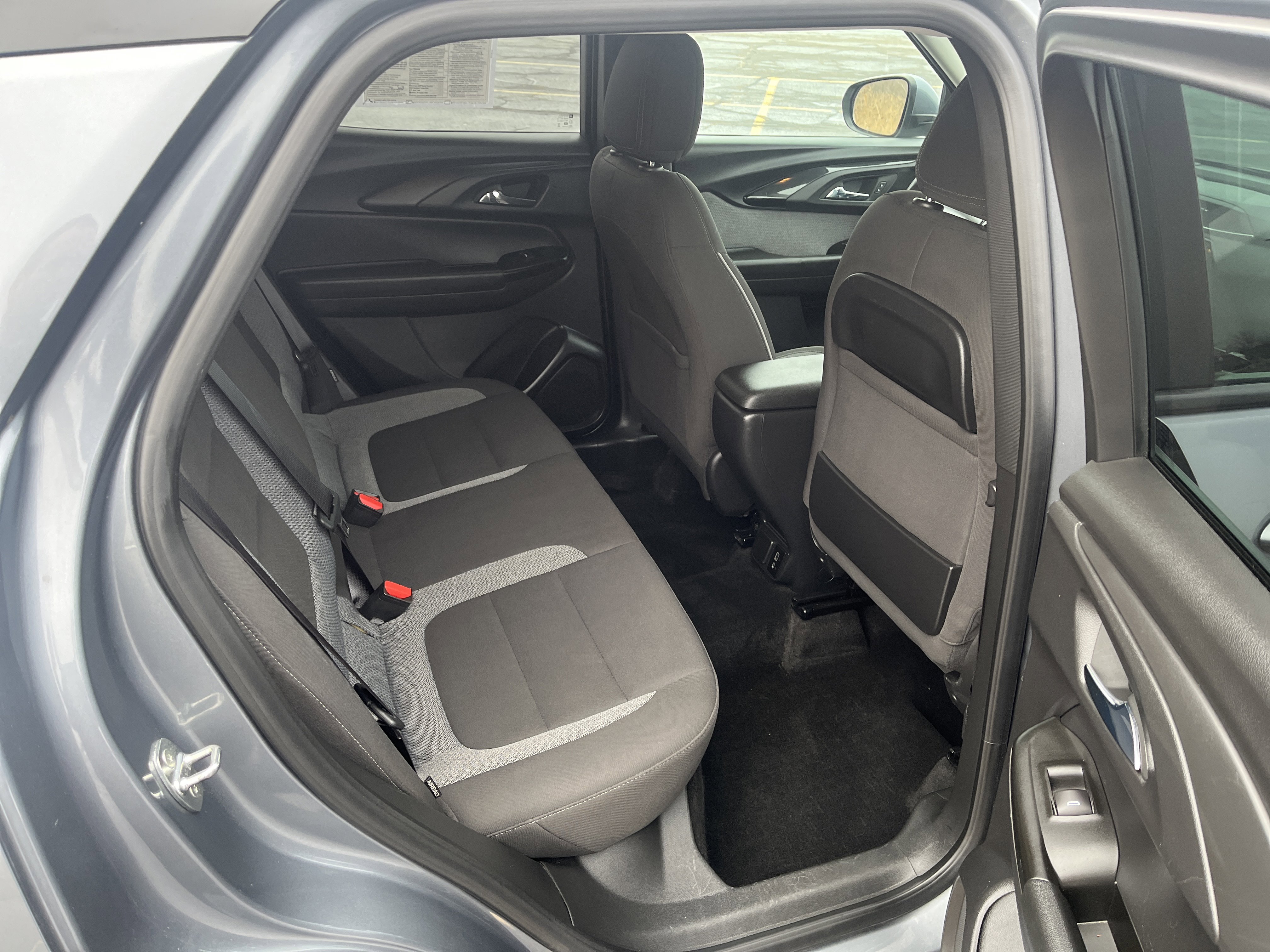 Used 2022 Chevrolet TrailBlazer LT w/ Convenience Package image 13