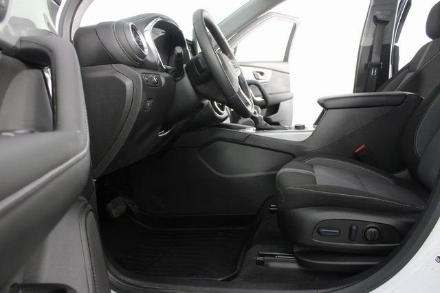 Used 2024 Chevrolet Blazer LT w/ Convenience Package image 16