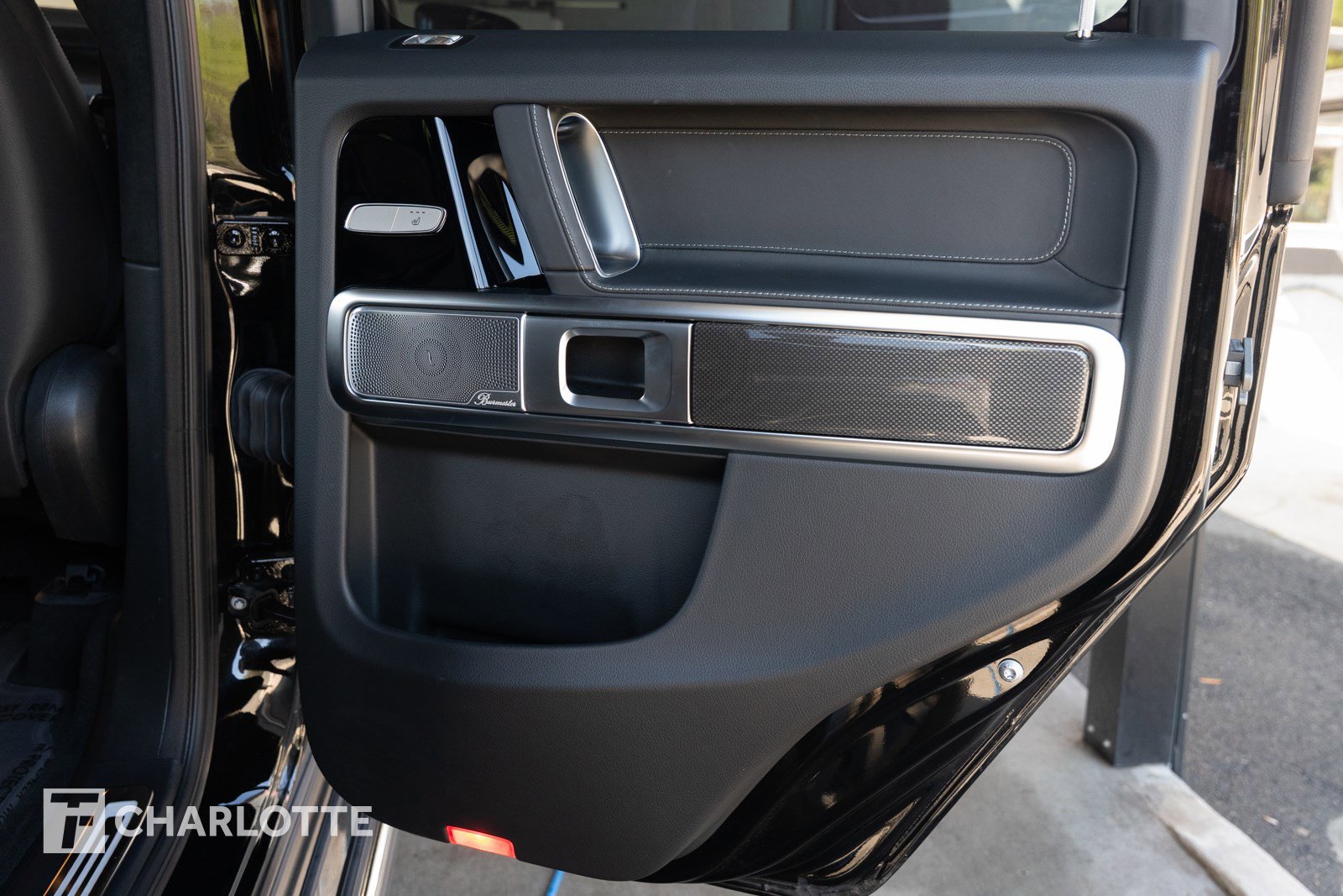 Used 2024 Mercedes-Benz G 550 image 37