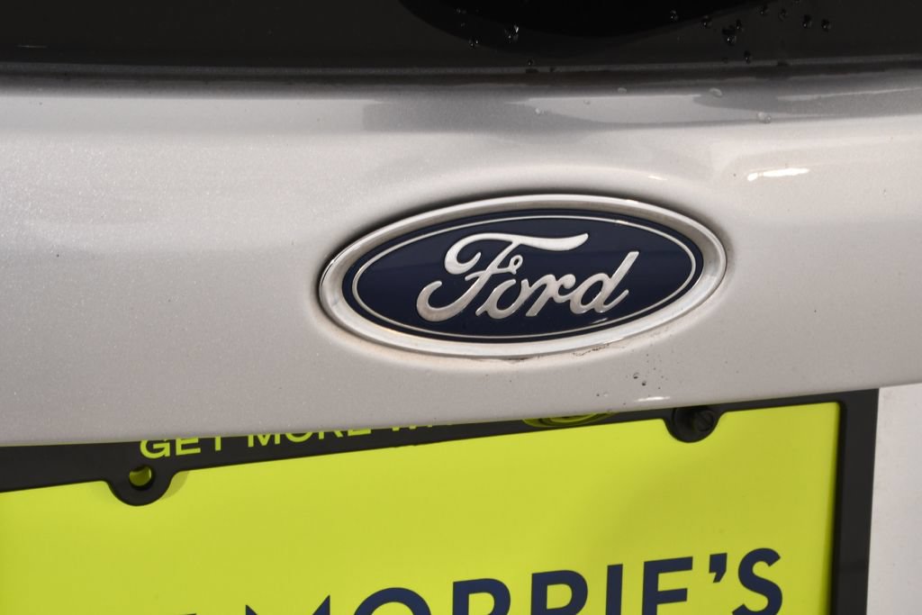 Used 2018 Ford Focus SE w/ Cold Weather Package FWD image 21