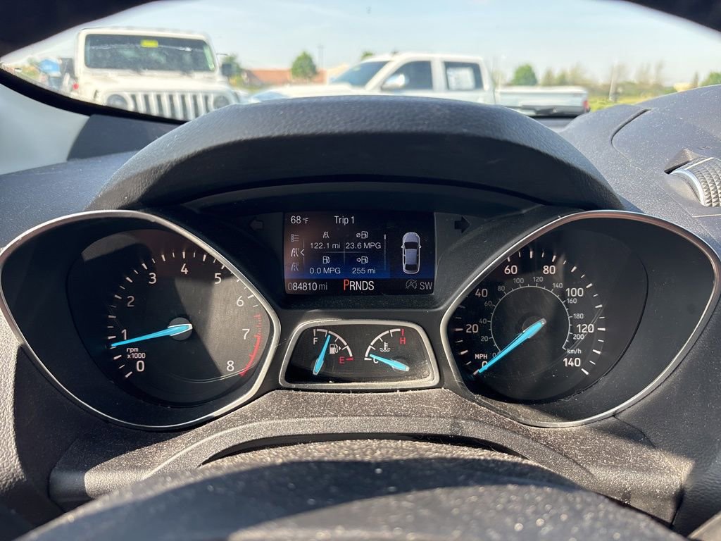 Used 2017 Ford Escape Titanium FWD image 27
