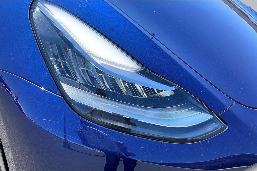 Used 2023 Tesla Model Y Long Range AWD/4WD image 28