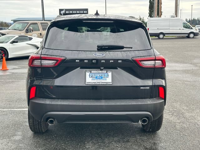 Used 2025 Ford Escape ST-Line AWD/4WD image 4