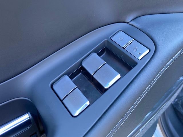 New 2026 Lincoln Navigator Reserve w/ Jet Appearance Package AWD/4WD image 12