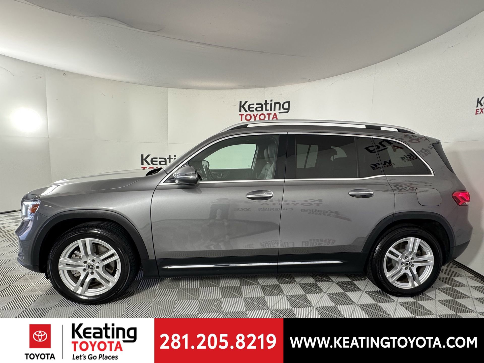 Used 2021 Mercedes-Benz GLB 250 4MATIC image 6