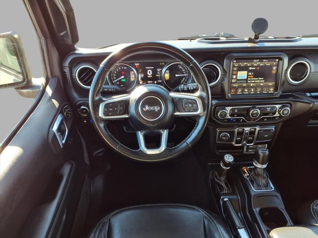 Used 2022 Jeep Wrangler Unlimited Sahara image 4