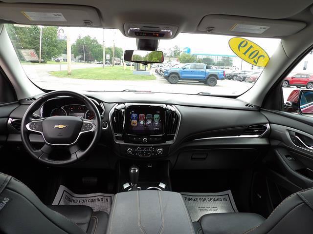 Certified 2019 Chevrolet Traverse LT w/ LT Premium Package AWD/4WD image 31