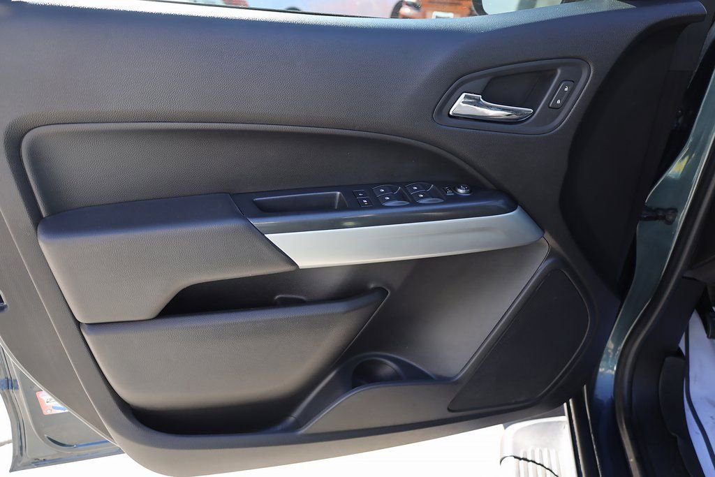 Used 2019 Chevrolet Colorado ZR2 AWD/4WD image 10