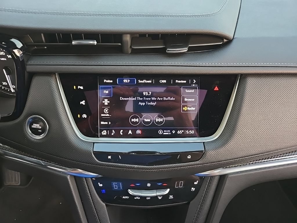 Certified 2023 Cadillac XT5 Sportv w/ Technology Package AWD/4WD image 27