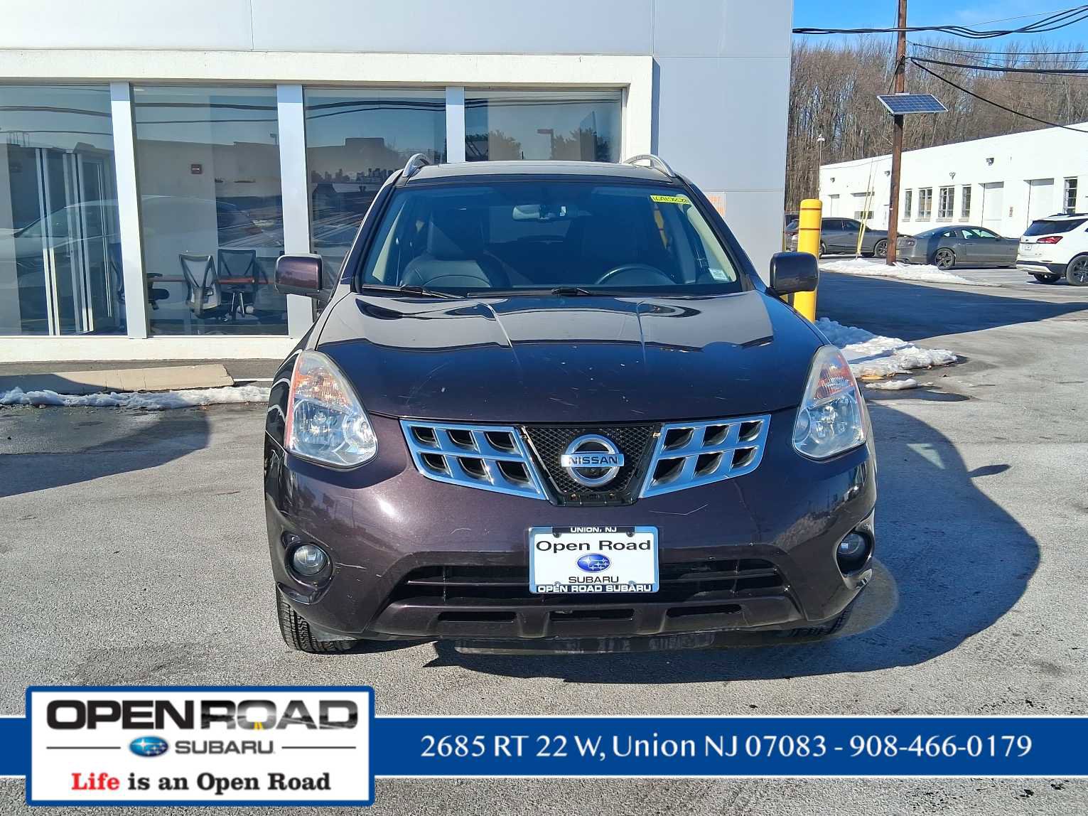 Used 2013 Nissan Rogue SL image 2