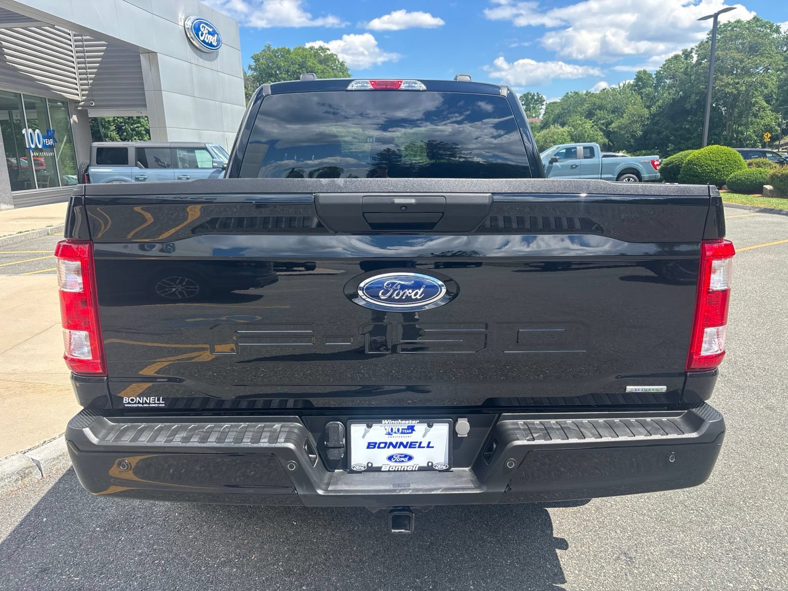 Certified 2023 Ford F150 XL w/ STX Appearance Package AWD/4WD image 4