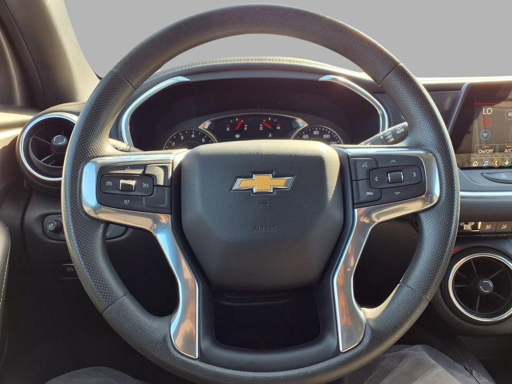 Used 2022 Chevrolet Blazer LT image 15
