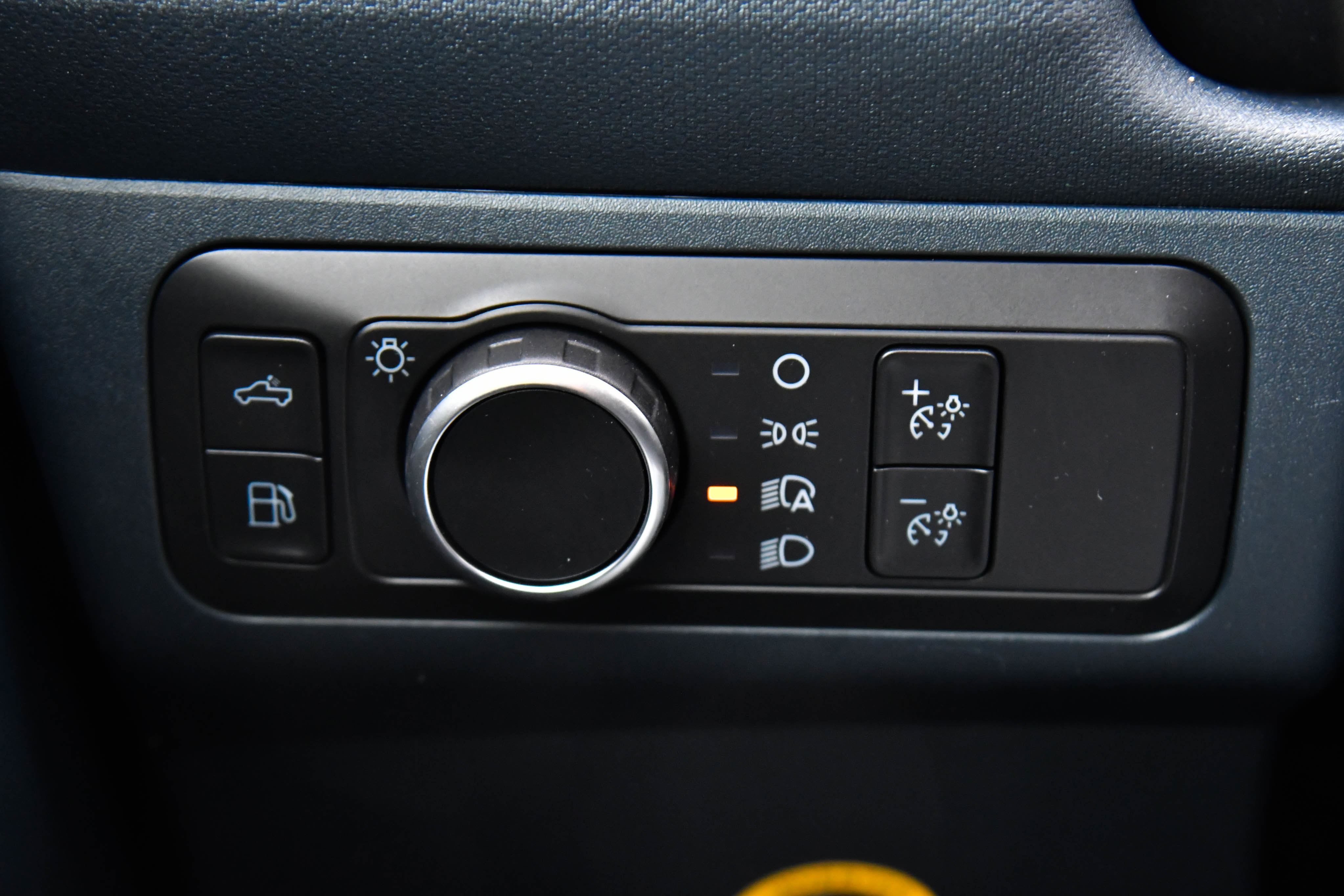 Used 2022 Ford Maverick XL FWD image 34