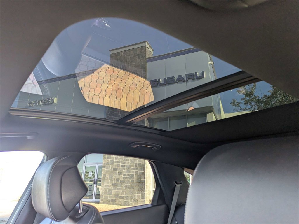 Used 2025 Genesis GV70 3.5T Sport image 23