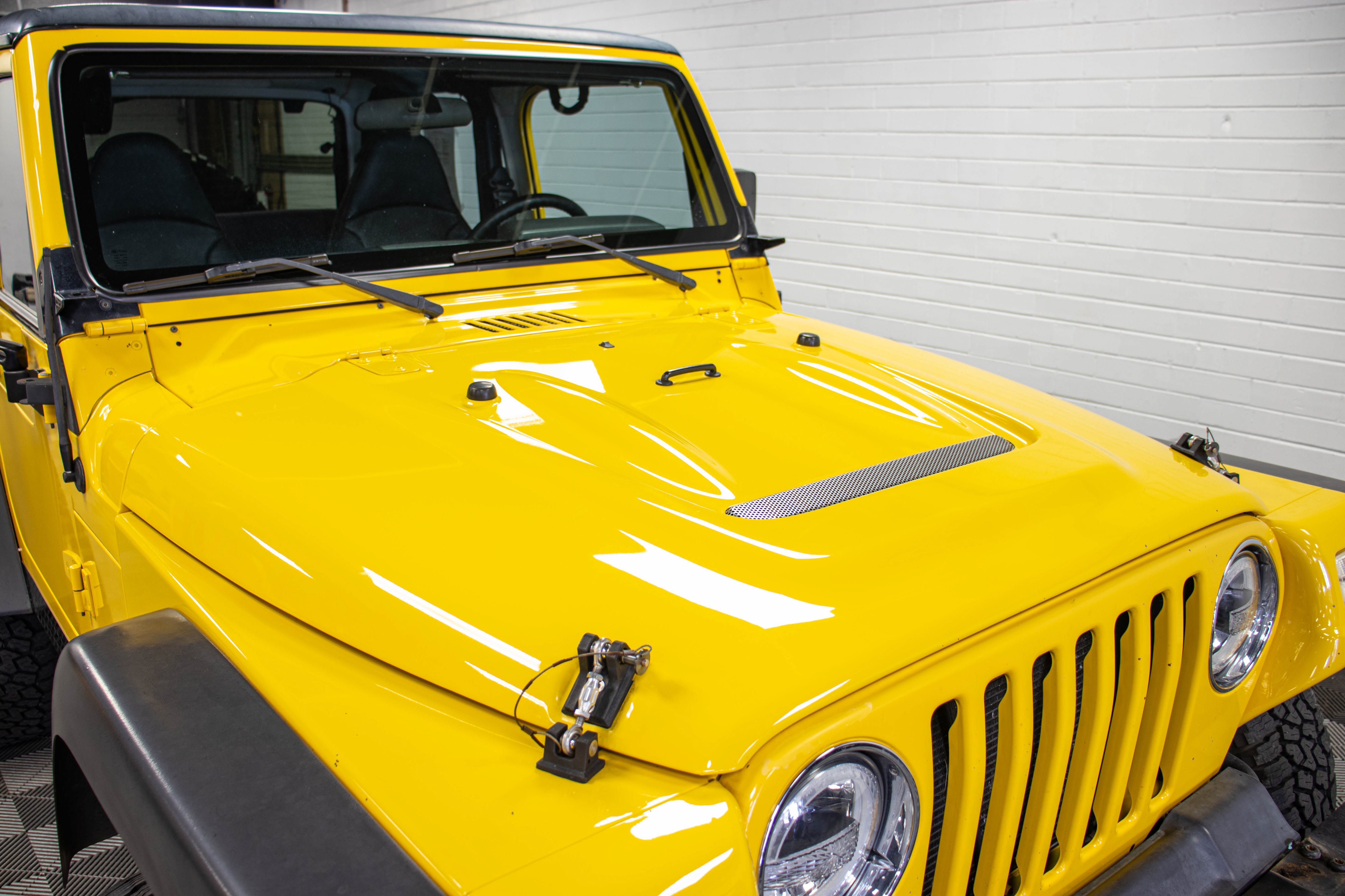 Used 2002 Jeep Wrangler X AWD/4WD image 11