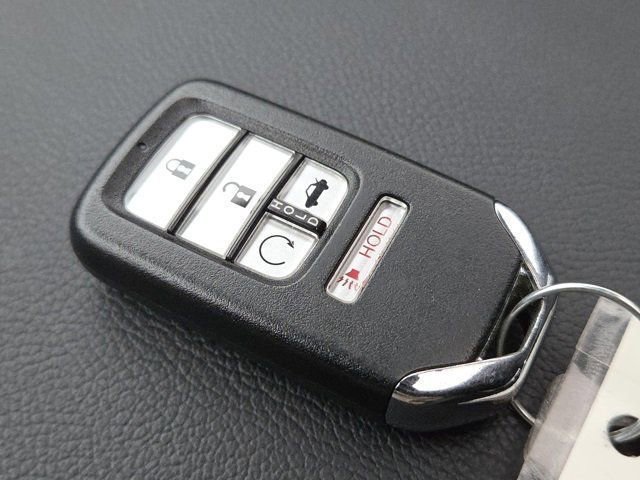 Used 2018 Honda Accord Touring image 35