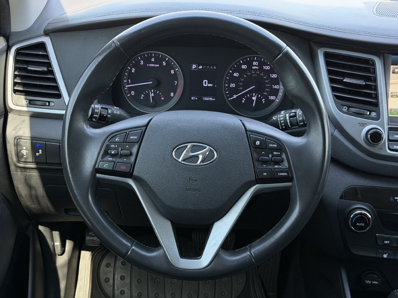 Used 2017 Hyundai Tucson Limited w/ Cargo Package AWD/4WD image 12