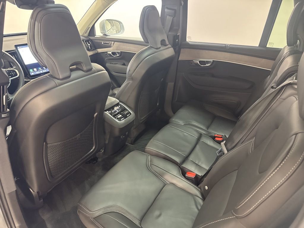 Used 2026 Volvo XC90 B6 Ultra AWD/4WD image 21