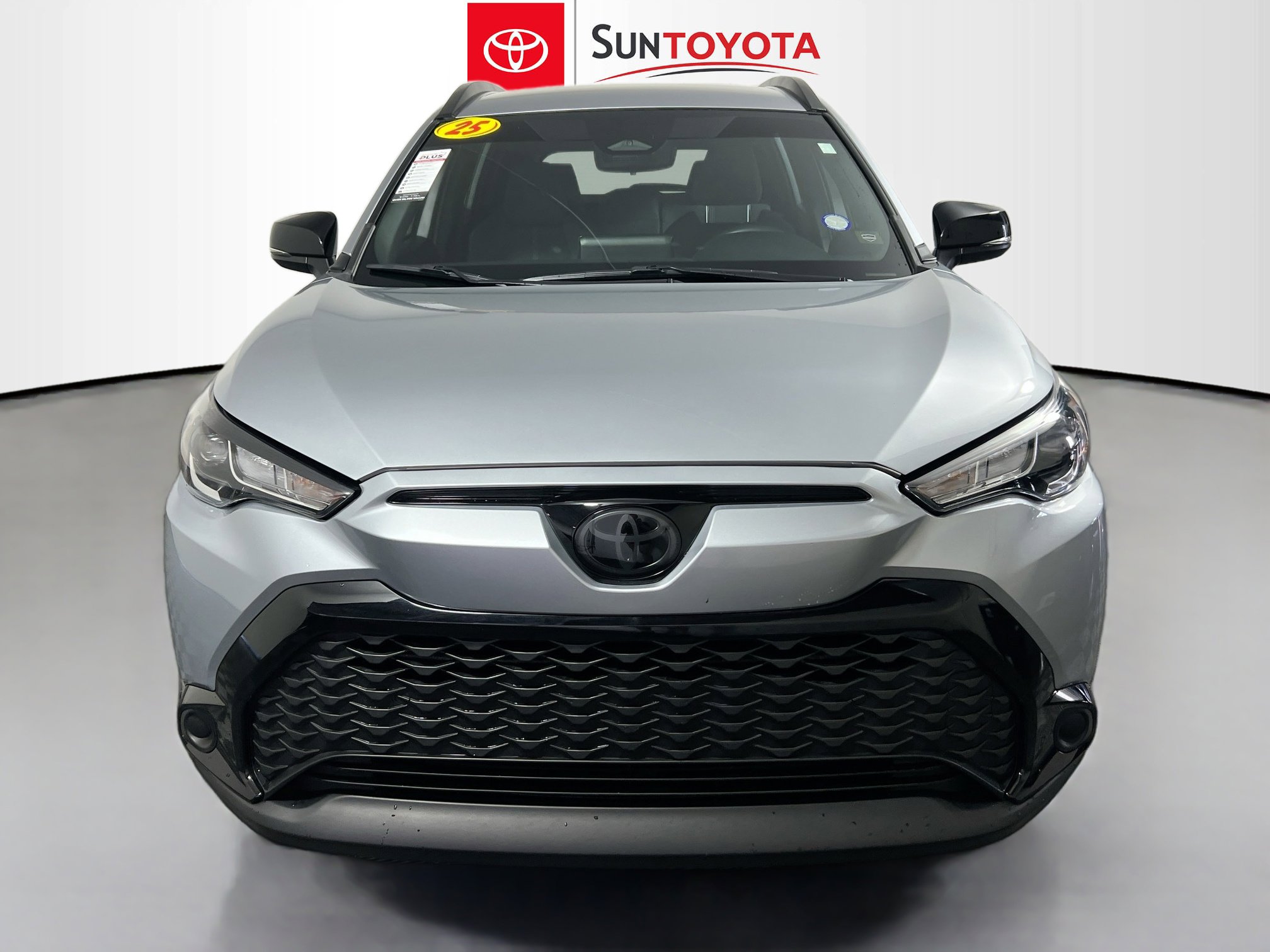 Used 2025 Toyota Corolla Cross AWD Hybrid image 10