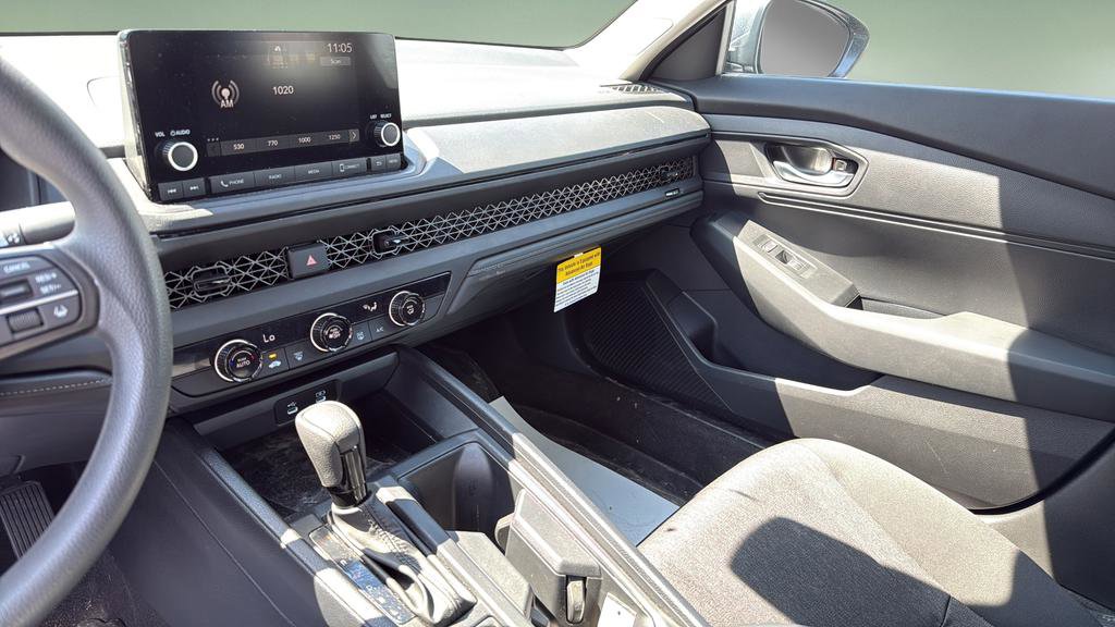 Used 2025 Honda Accord LX image 22