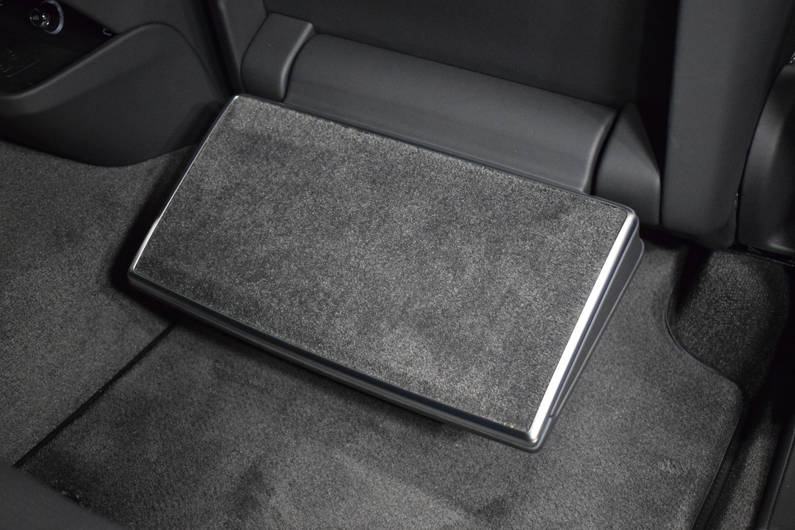 New 2024 Bentley Bentayga Extended Wheelbase image 27