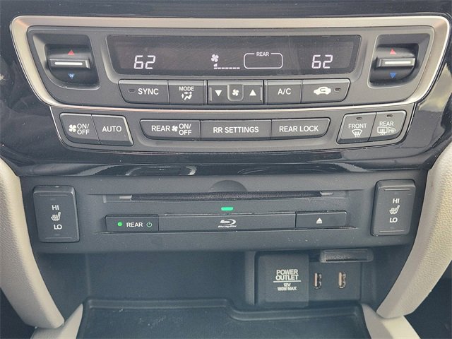 Used 2016 Honda Pilot Touring image 19