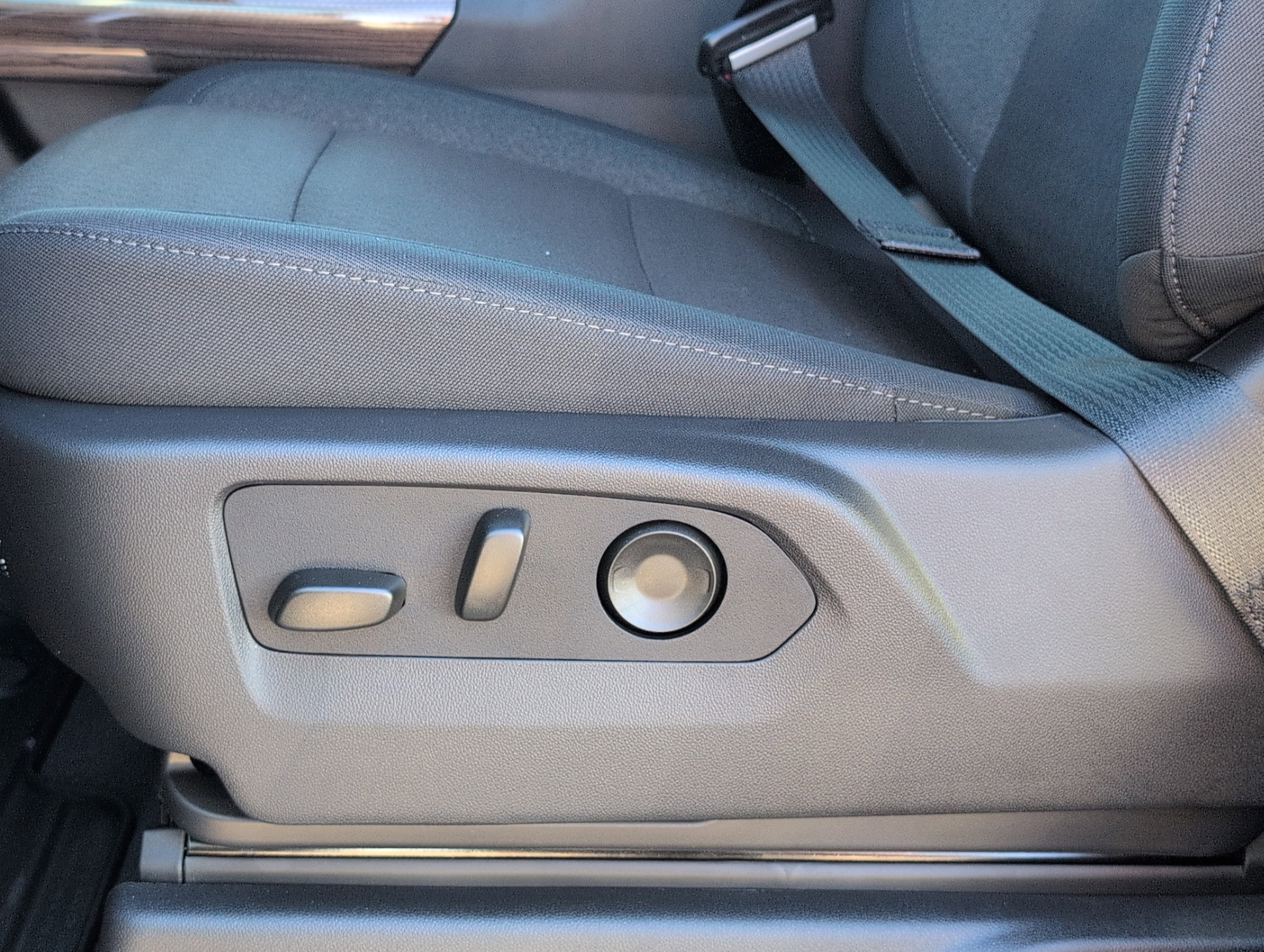 New 2026 Chevrolet Silverado 1500 LT w/ All Star Edition Plus image 14