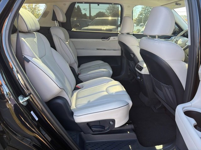 Used 2024 Hyundai Palisade Calligraphy image 13