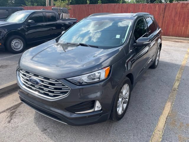 Certified 2020 Ford Edge Titanium FWD image 2