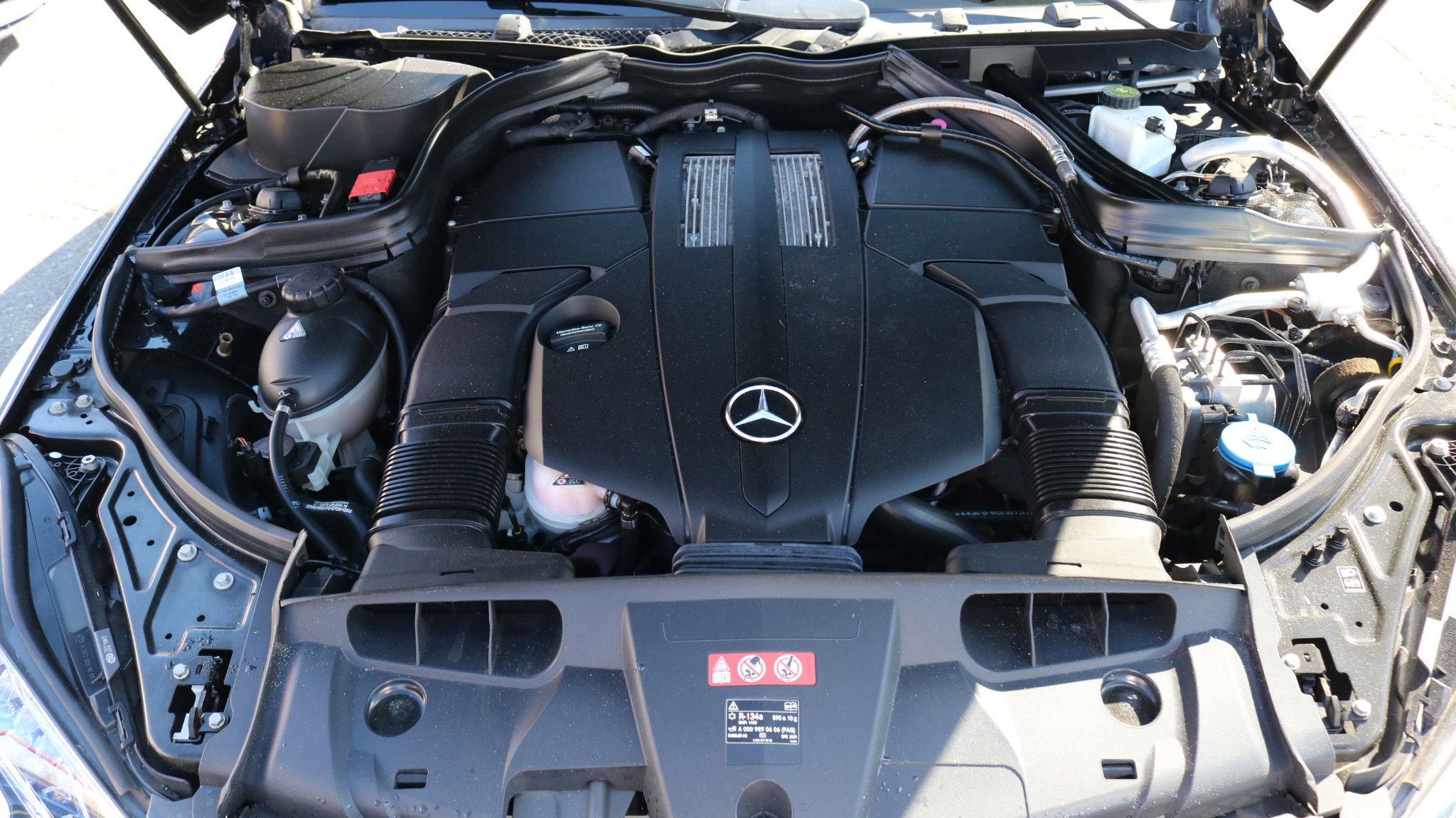 Used 2017 Mercedes-Benz E 400 4MATIC Coupe image 28