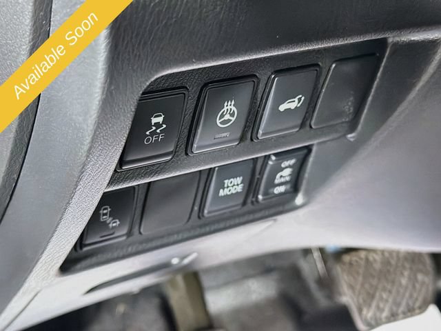 Used 2020 Nissan Pathfinder SL AWD/4WD image 10