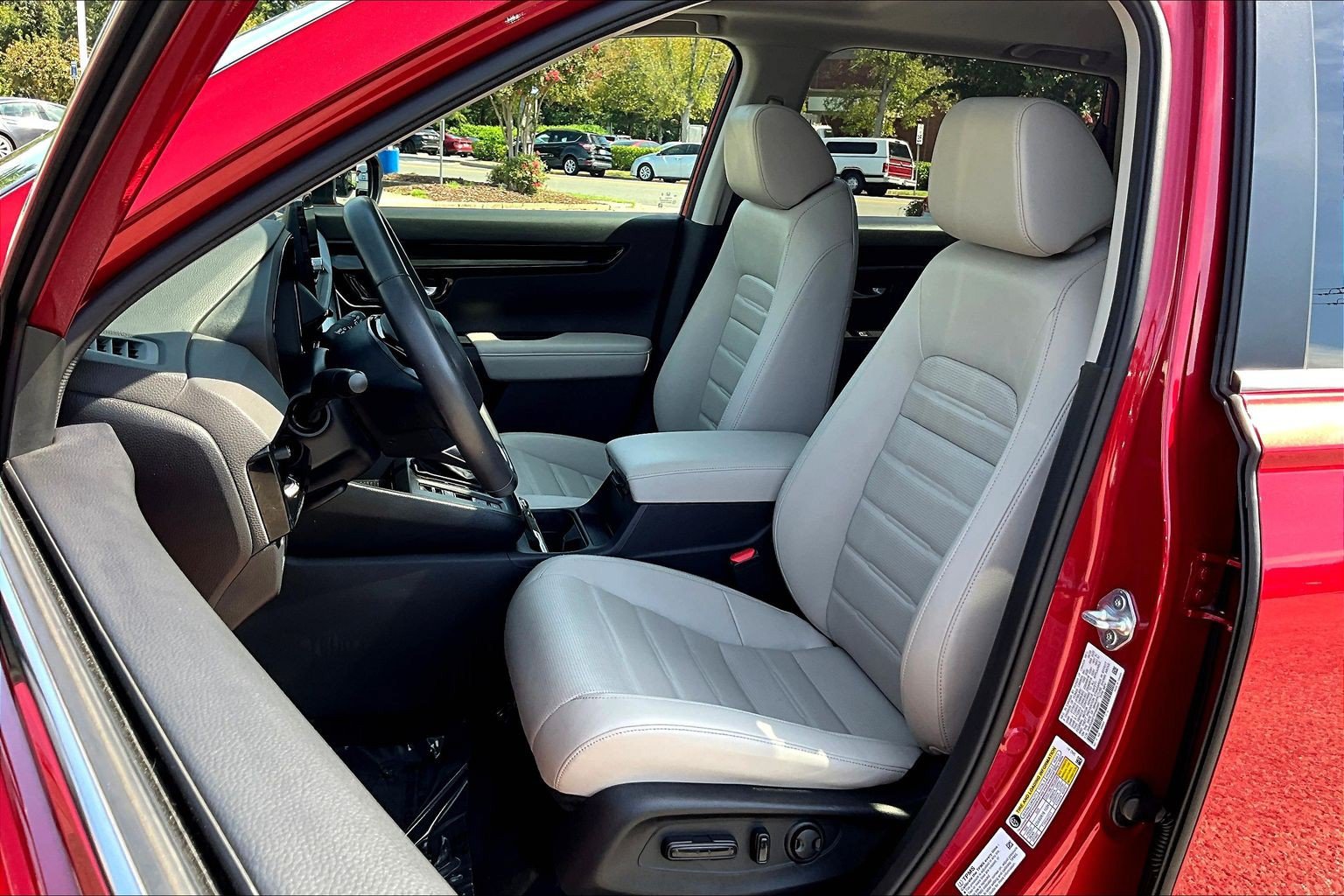 Used 2023 Honda CR-V EX-L image 27
