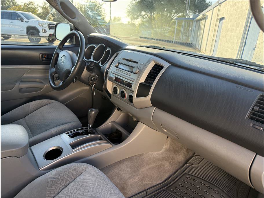 Used 2008 Toyota Tacoma PreRunner w/ SR5 Pkg #2 RWD image 18
