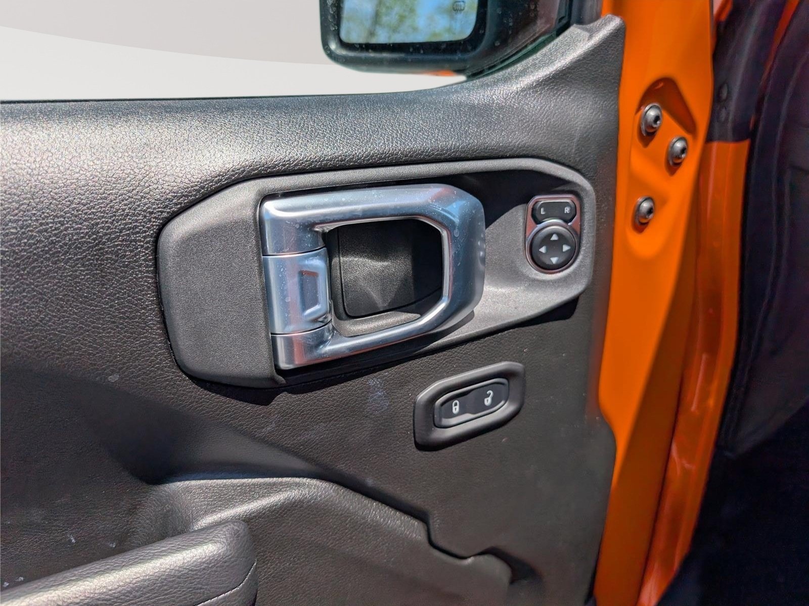 New 2026 Jeep Gladiator Rubicon w/ Whitecap Package AWD/4WD image 15