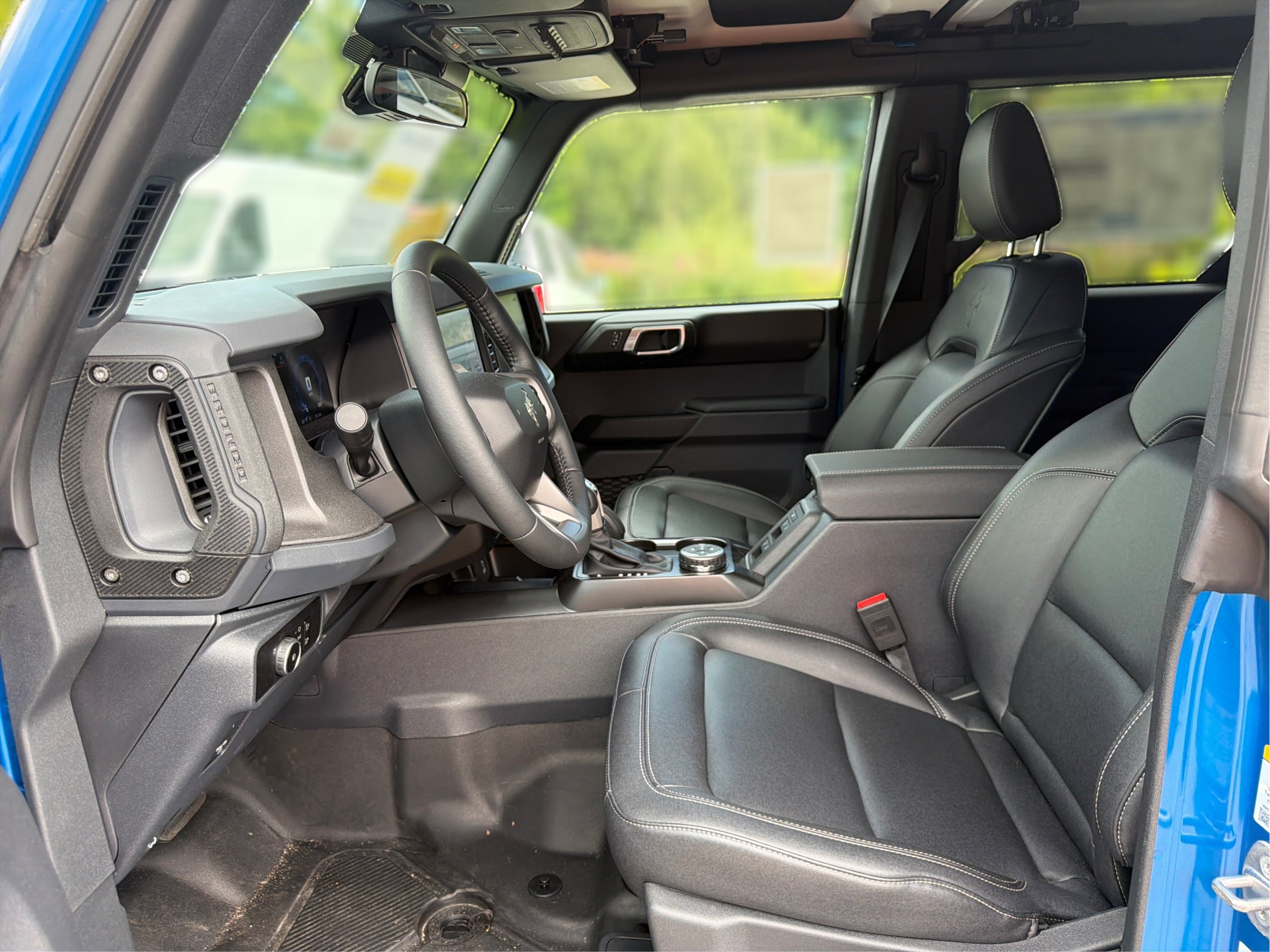 New 2025 Ford Bronco Badlands w/ Sasquatch Package AWD/4WD image 11