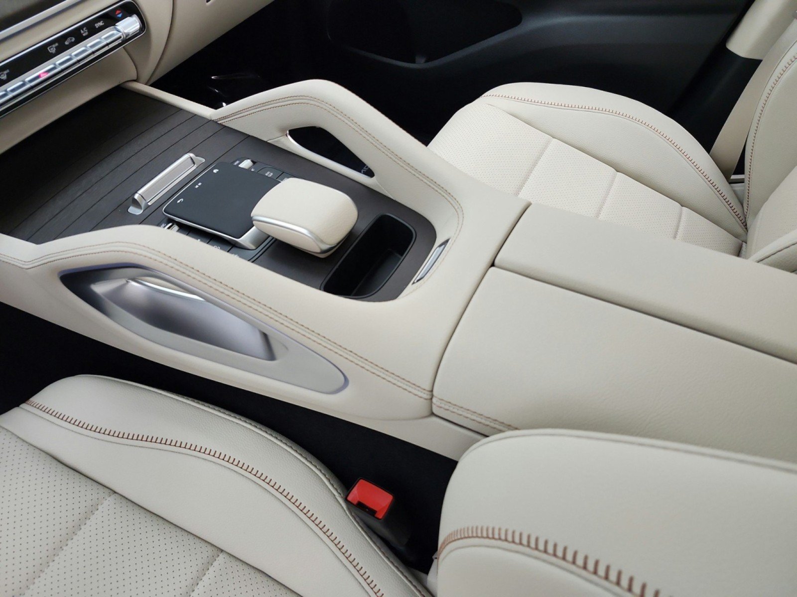 New 2027 Mercedes-Benz GLE 450 4MATIC image 10