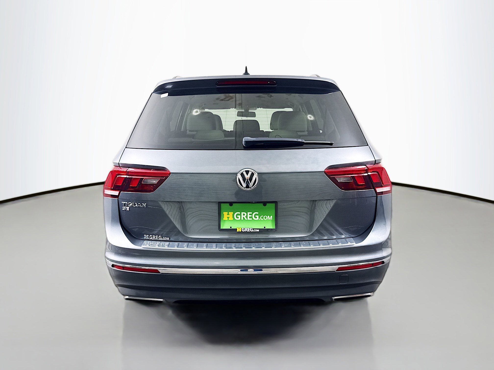 Used 2020 Volkswagen Tiguan SE image 8